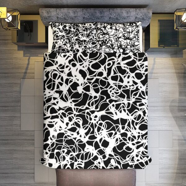 3-Piece Bedding Set (1 Duvet Cover + 2 Pillow Shams) Black and White Abstract Scribble - Image 3